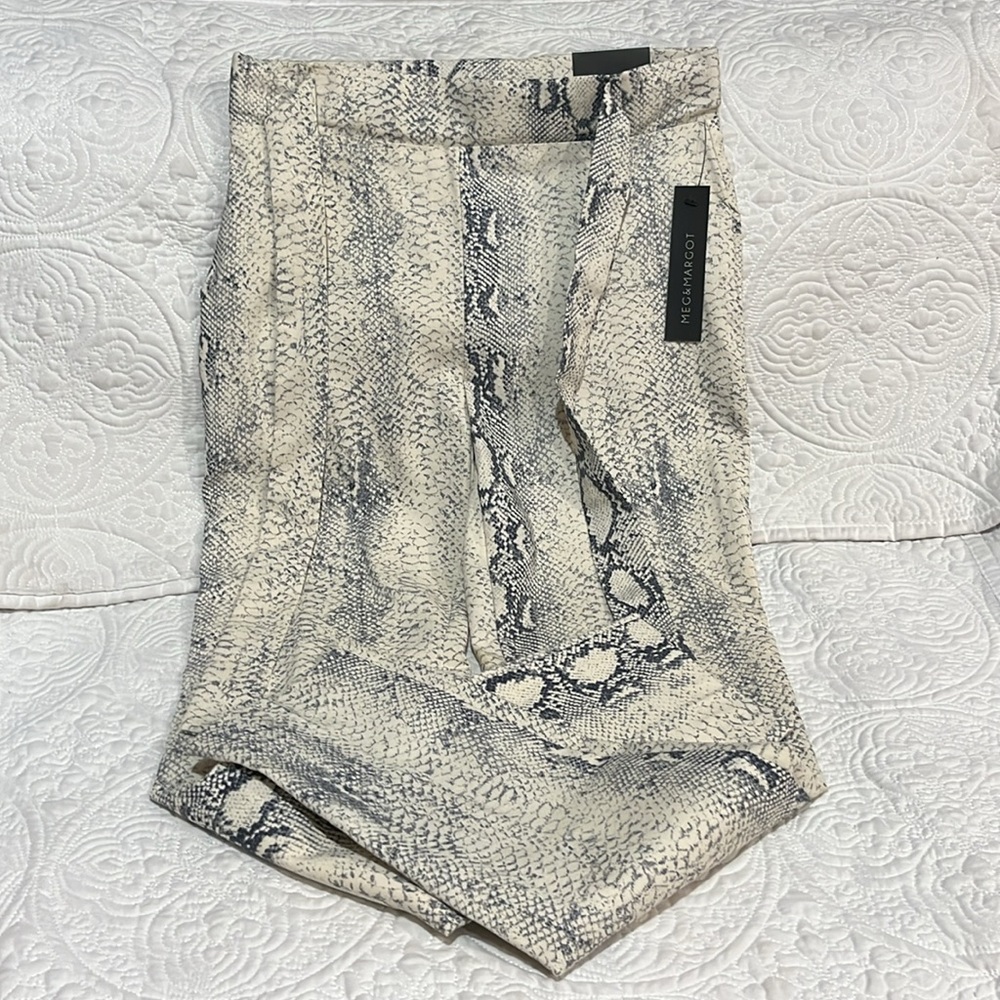 Meg & Margot pull on‎ slim leg pant, ankle length, size small, NWT - Picture 4 of 12